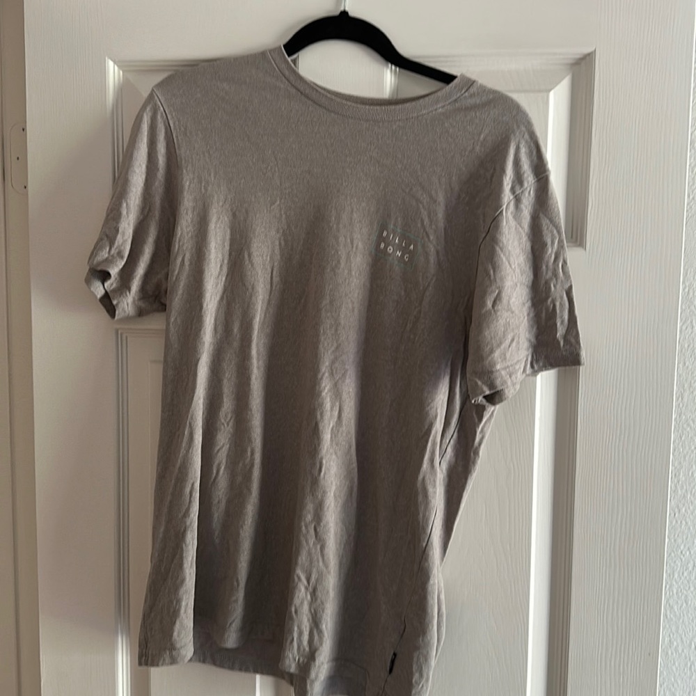 Men’s billabong Tee